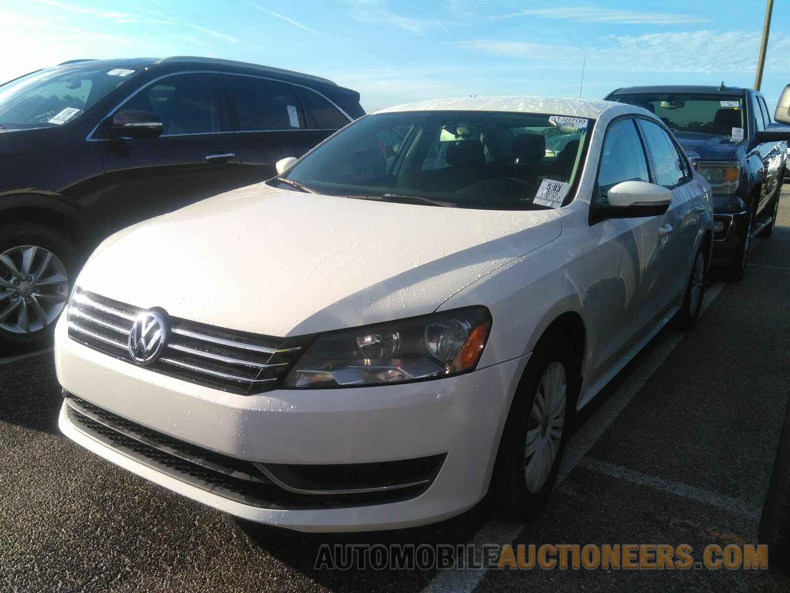 1VWAT7A30FC072169 Volkswagen Passat 2015