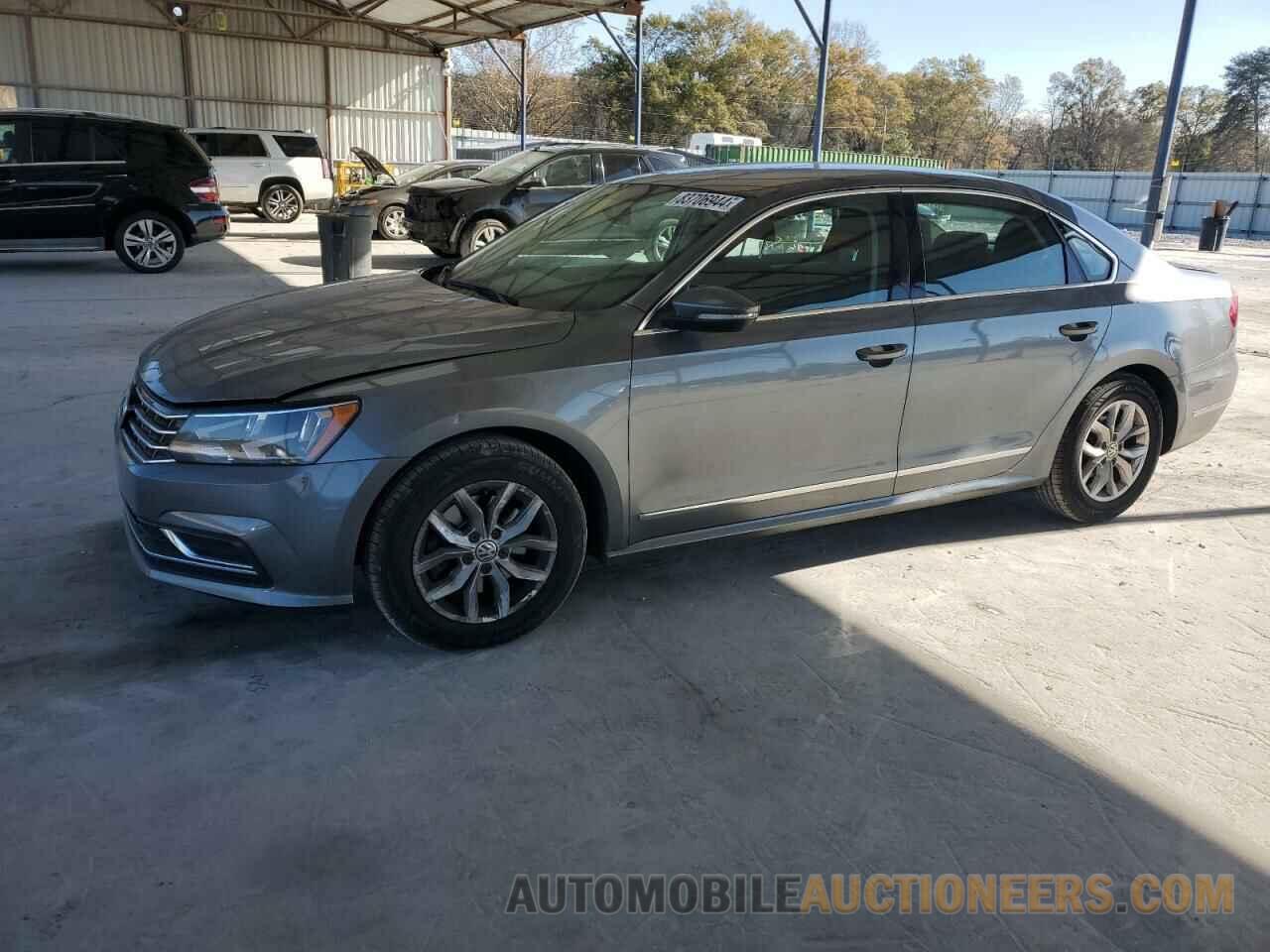 1VWAT7A30HC055164 VOLKSWAGEN PASSAT 2017