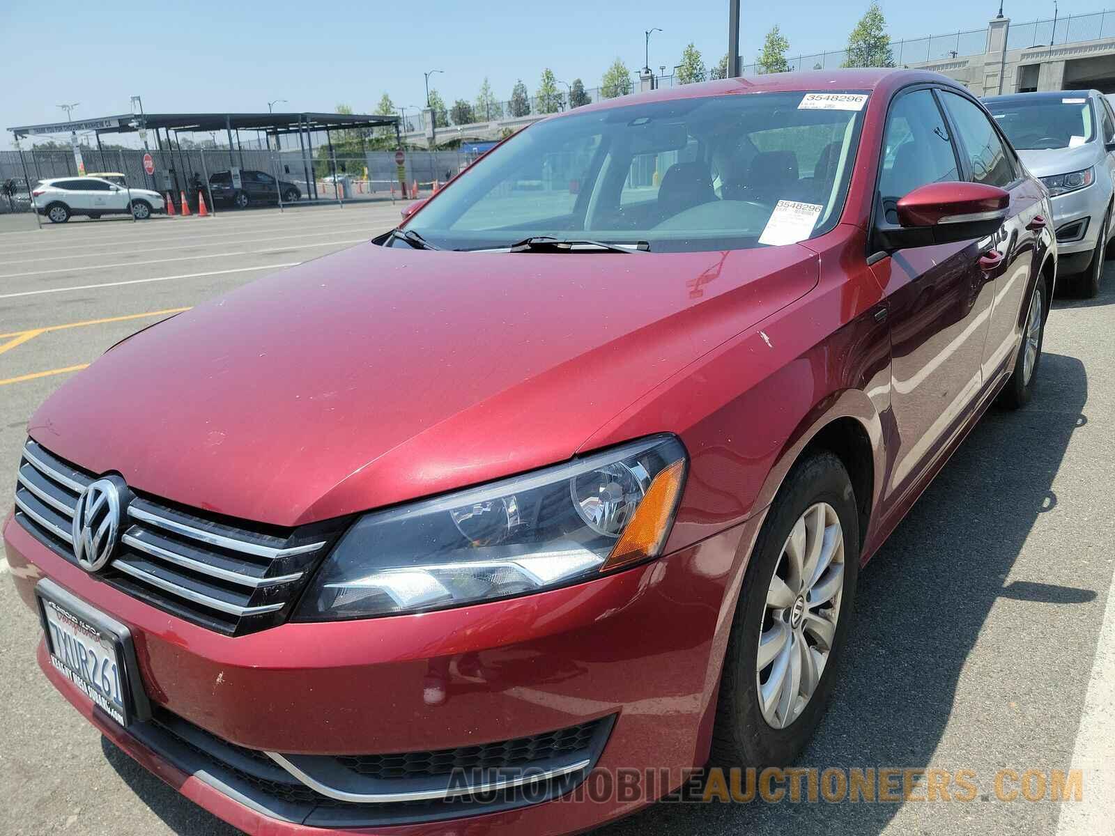 1VWAT7A32FC052876 Volkswagen Passat 2015