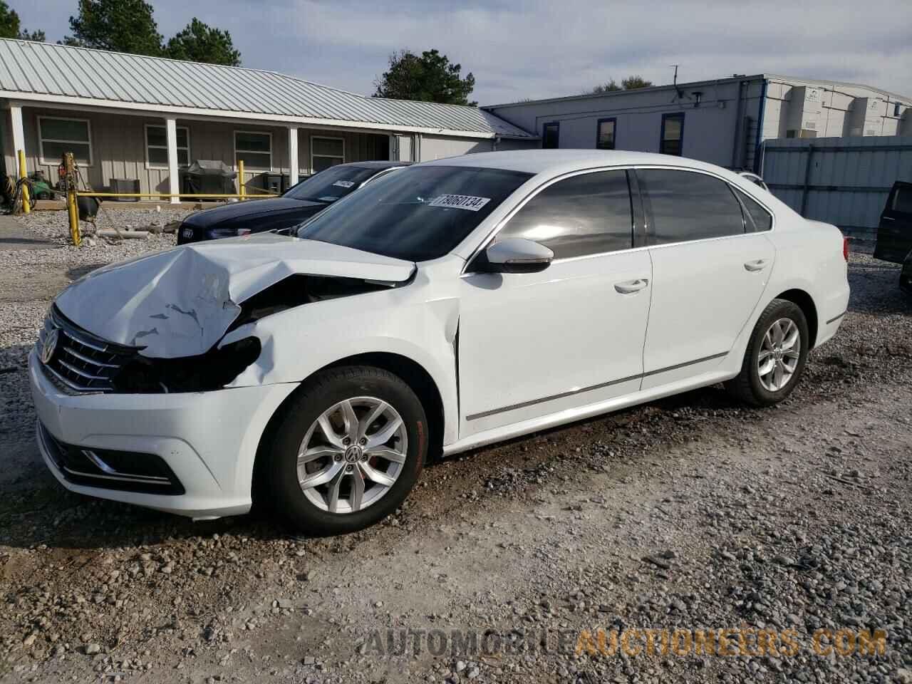 1VWAT7A32HC075805 VOLKSWAGEN PASSAT 2017