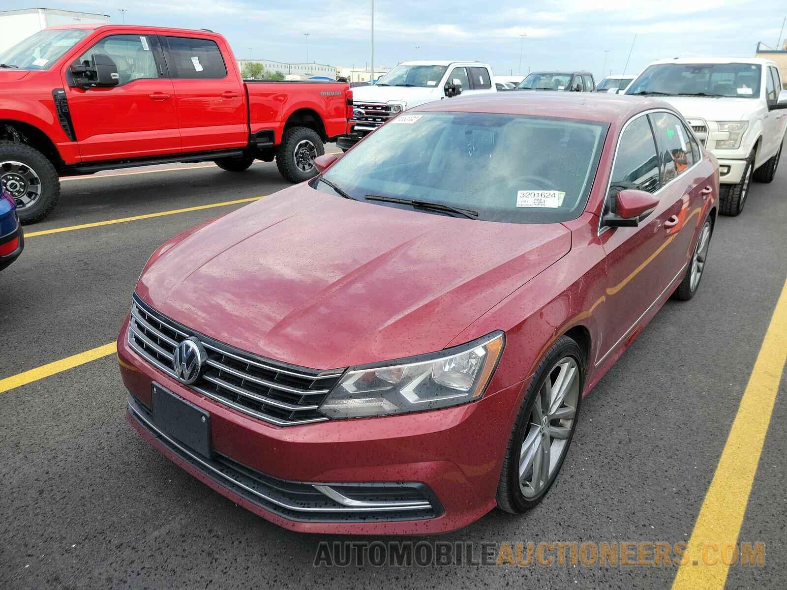 1VWAT7A33GC026384 Volkswagen Passat 2016