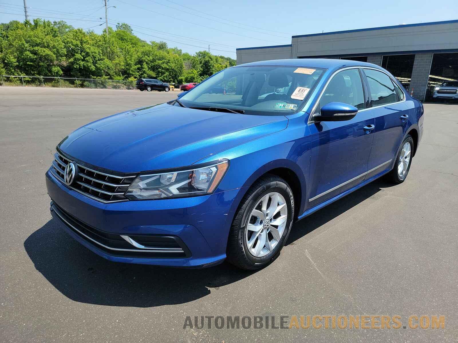 1VWAT7A33GC044951 Volkswagen Passat 2016