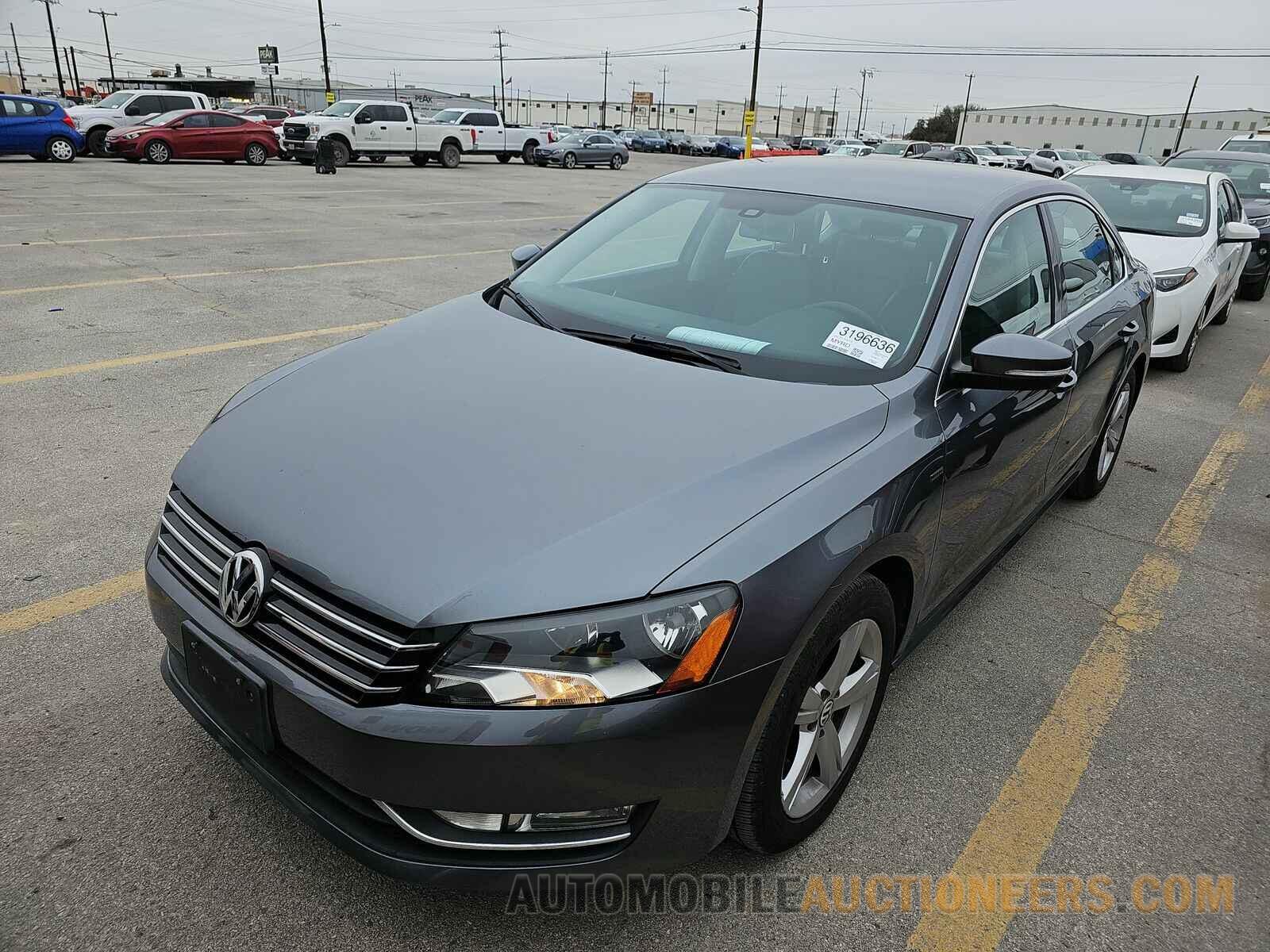 1VWAT7A38FC119013 Volkswagen Passat 2015