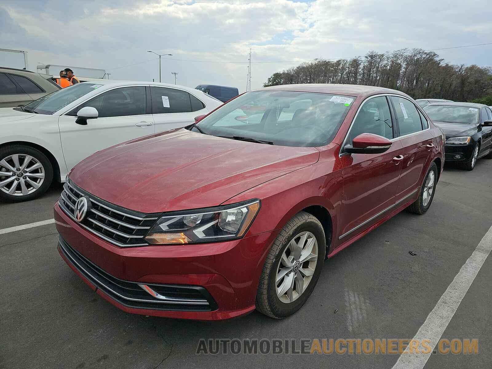 1VWAT7A38HC011350 Volkswagen Passat 2017