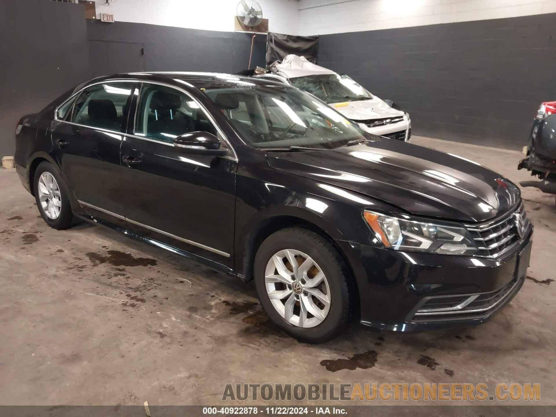 1VWAT7A3XHC027629 VOLKSWAGEN PASSAT 2017