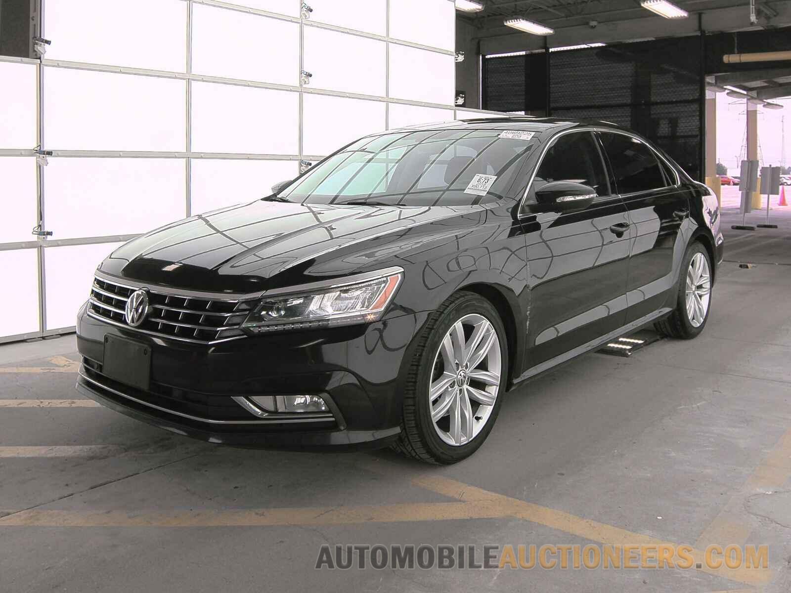 1VWBA7A38JC004253 Volkswagen Passat 2018