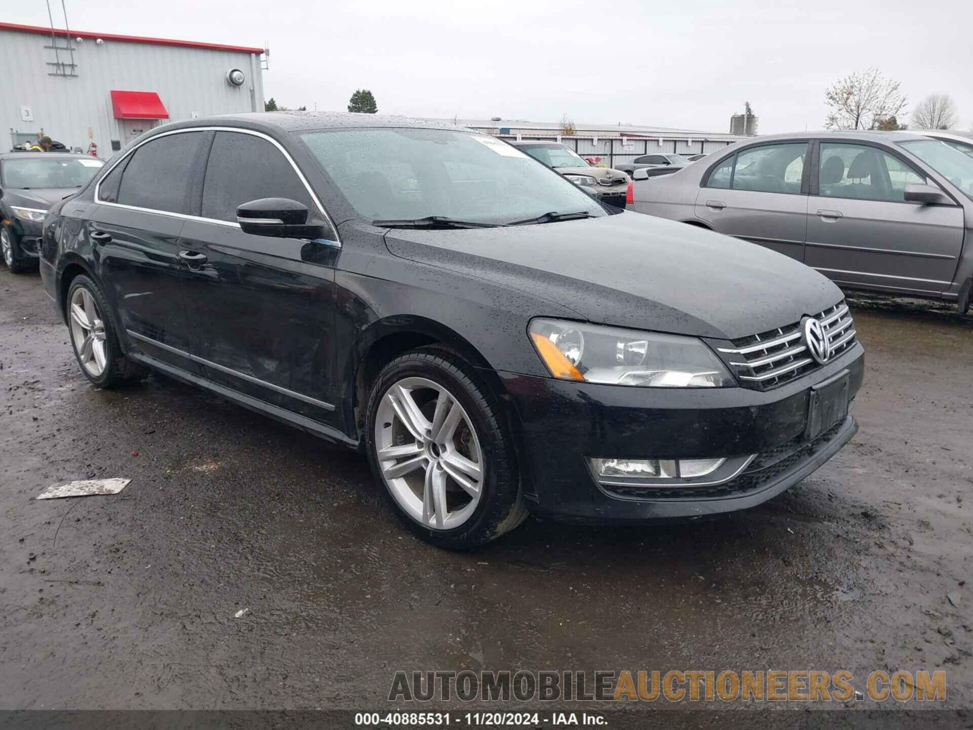 1VWBN7A32CC105005 VOLKSWAGEN PASSAT 2012