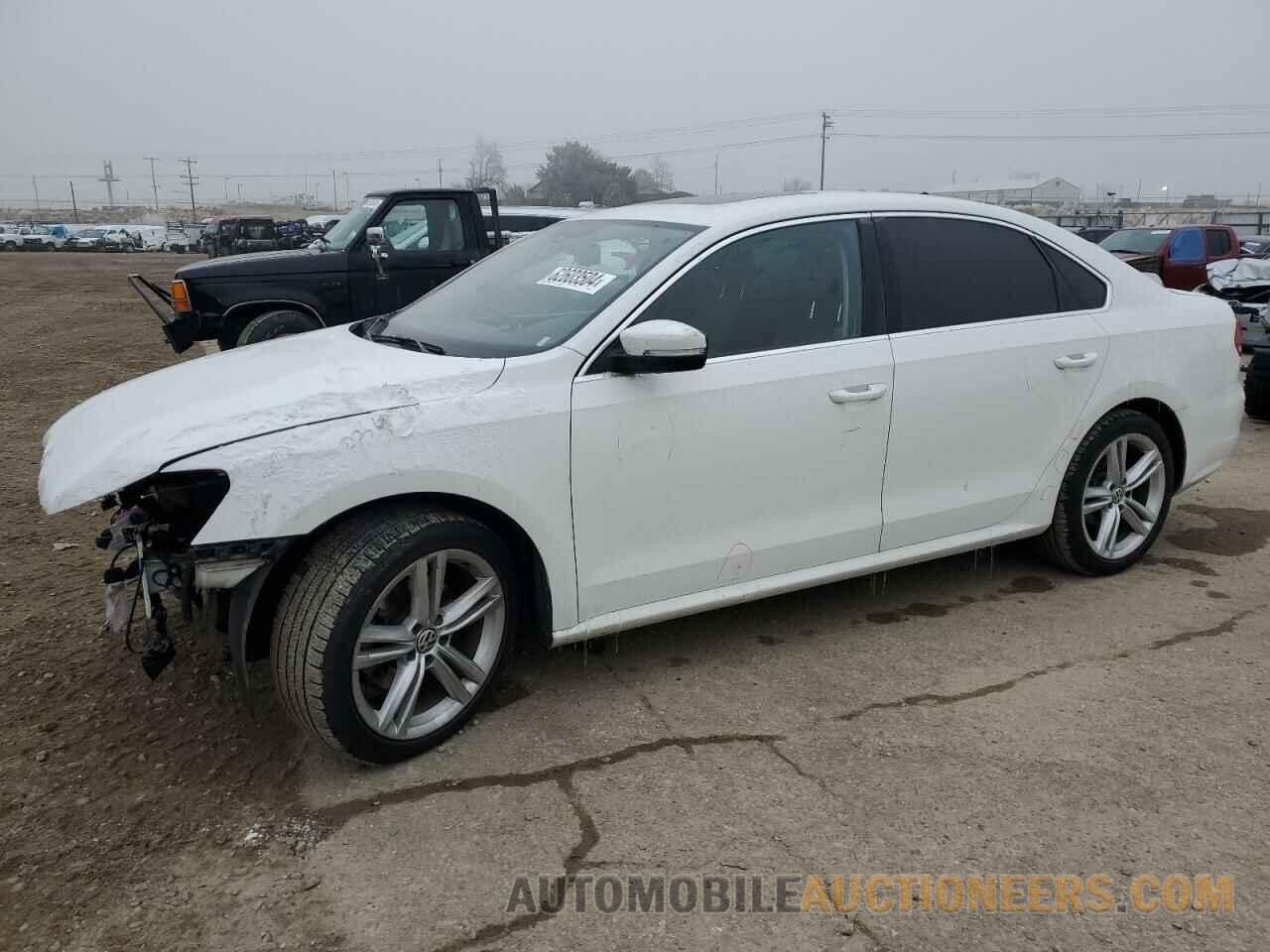 1VWBN7A35EC053680 VOLKSWAGEN PASSAT 2014