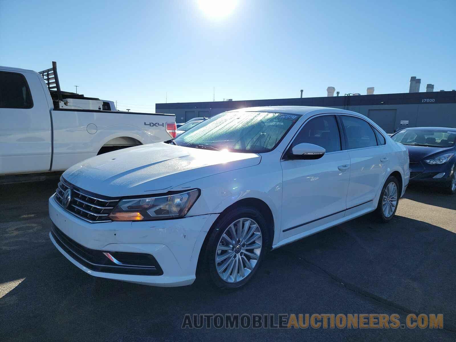 1VWBS7A38GC020278 Volkswagen Passat 2016