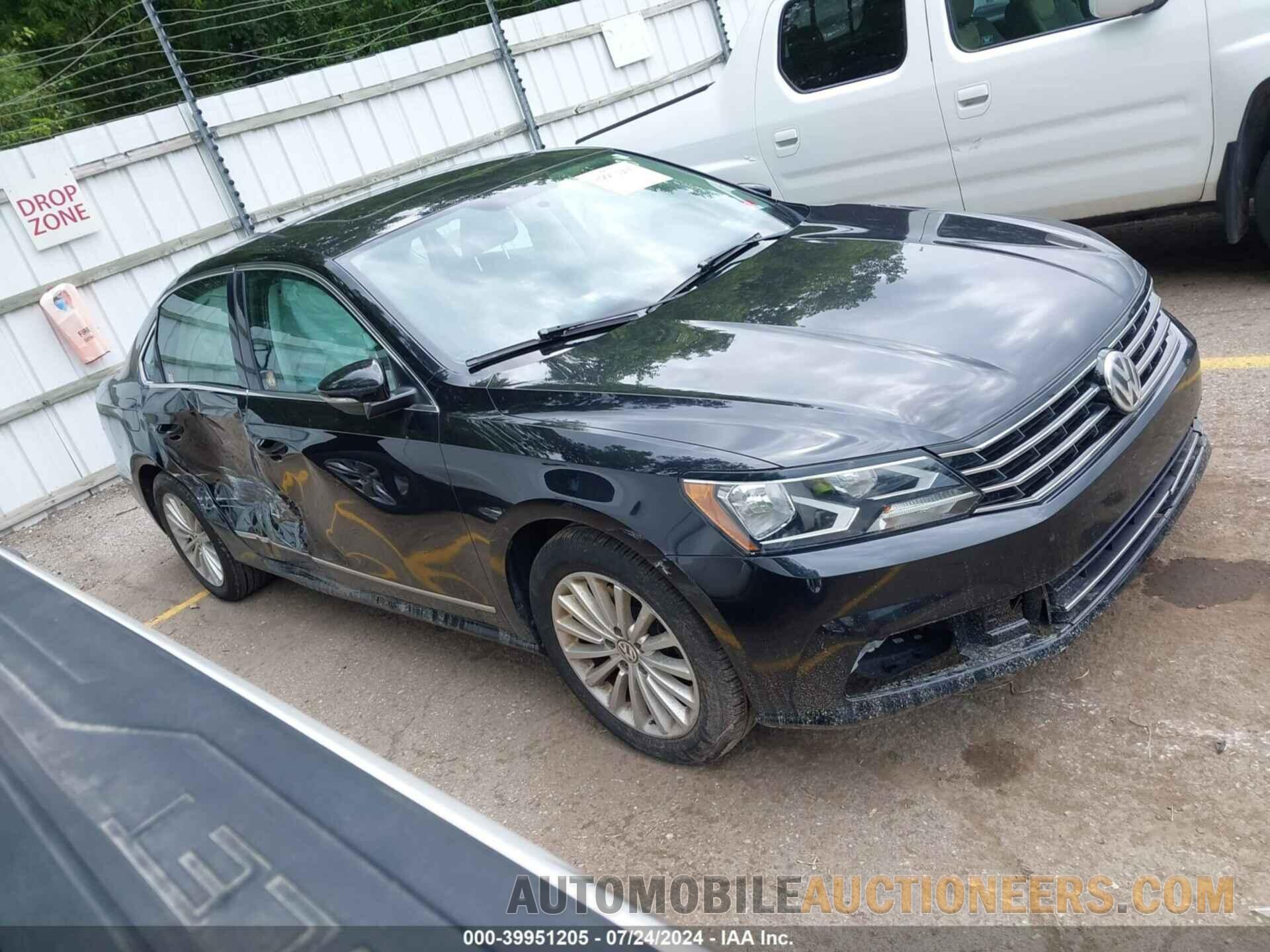 1VWBT7A32HC027581 VOLKSWAGEN PASSAT 2017