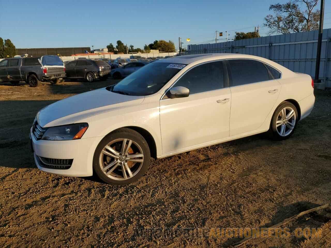 1VWBT7A3XEC035746 VOLKSWAGEN PASSAT 2014