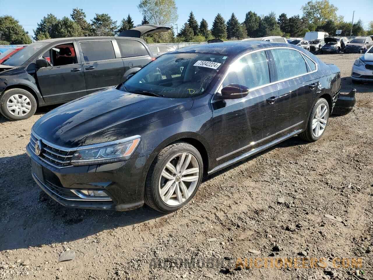 1VWCA7A31JC044467 VOLKSWAGEN PASSAT 2018