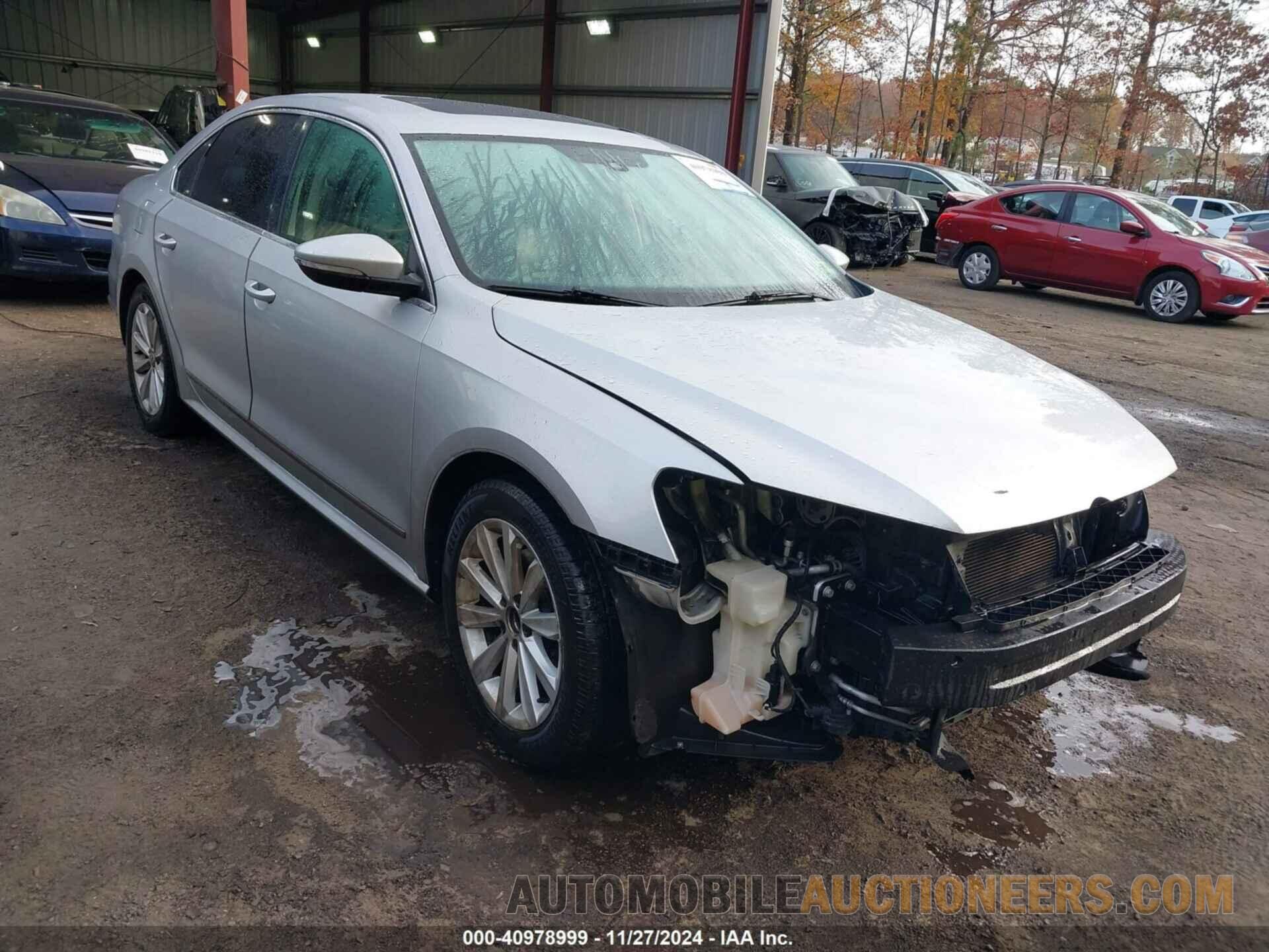 1VWCH7A34CC037737 VOLKSWAGEN PASSAT 2012