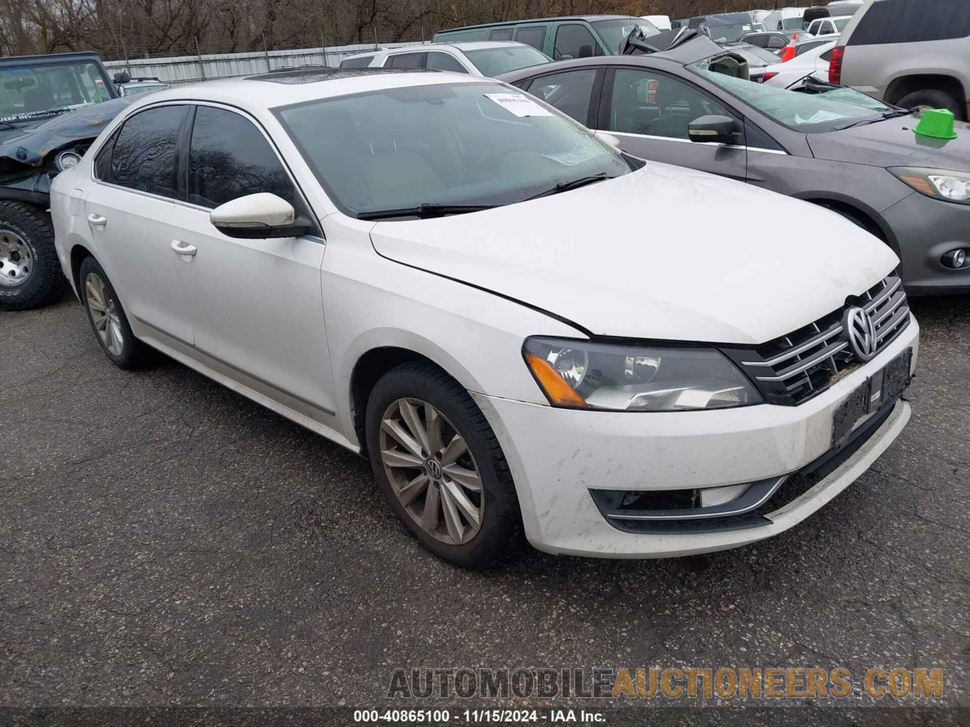 1VWCH7A36CC098359 VOLKSWAGEN PASSAT 2012