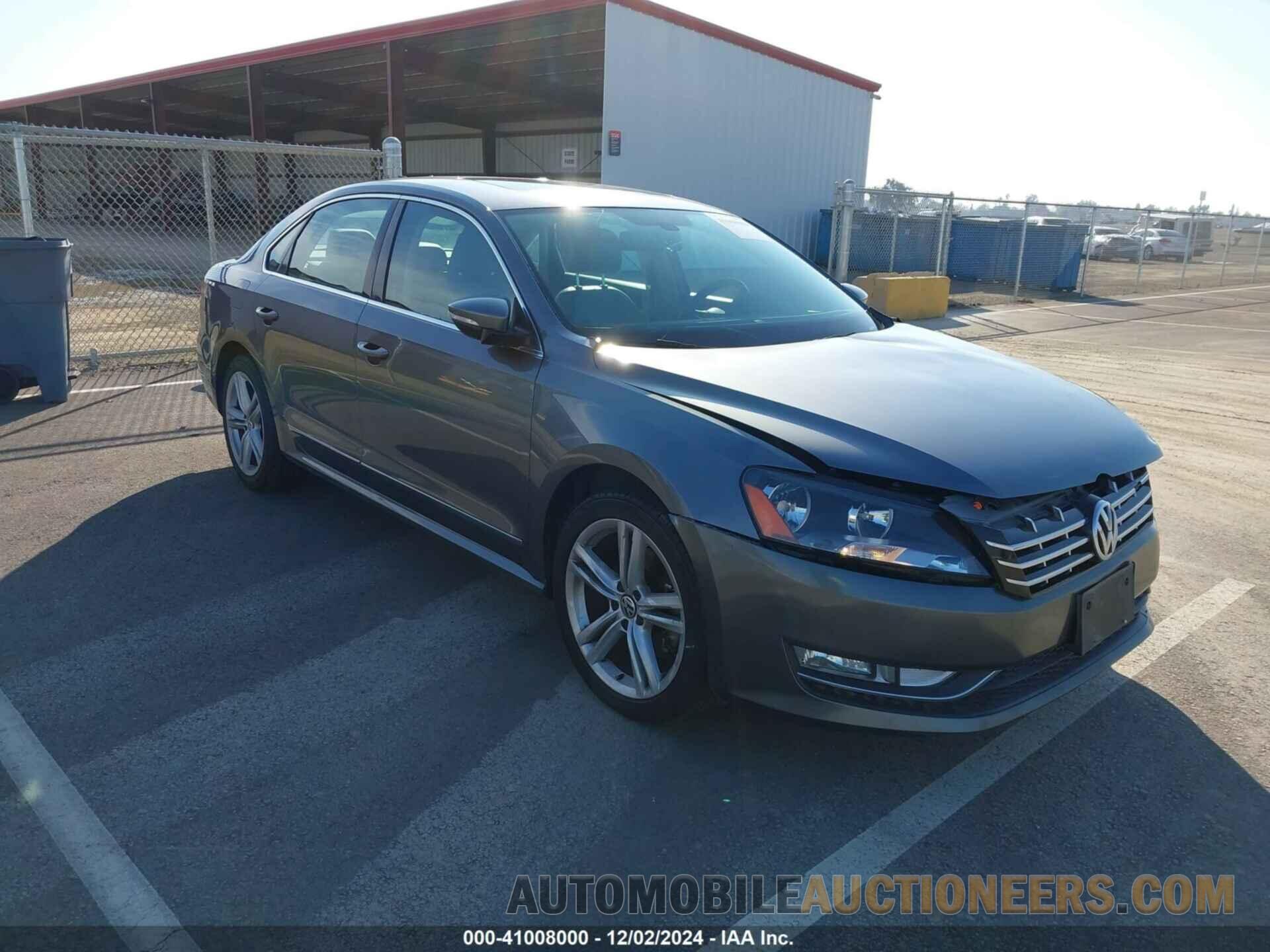 1VWCM7A32CC065693 VOLKSWAGEN PASSAT 2012