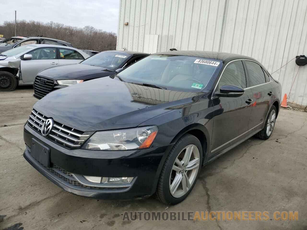 1VWCN7A38CC002479 VOLKSWAGEN PASSAT 2012