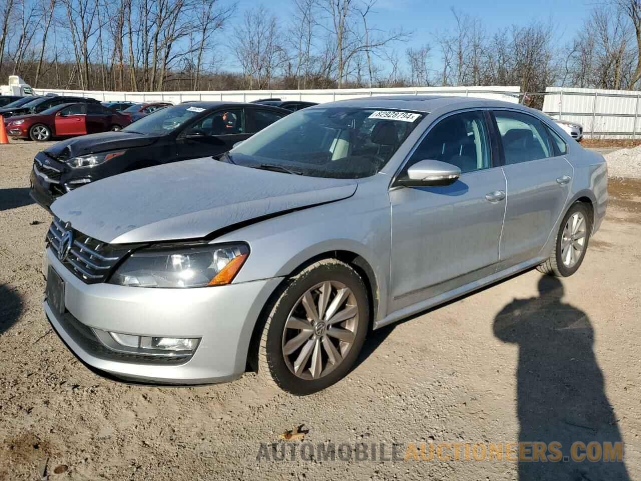 1VWCP7A36CC021283 VOLKSWAGEN PASSAT 2012