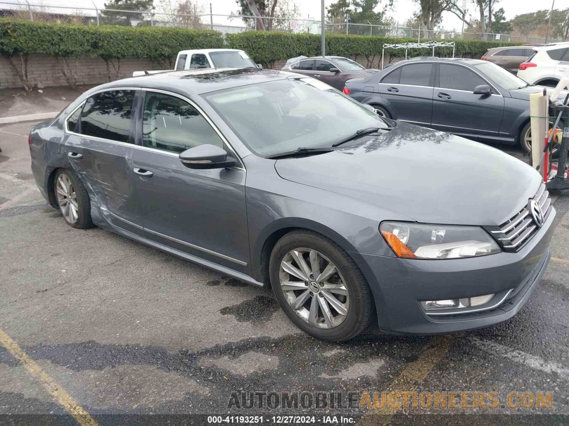 1VWCP7A37CC021762 VOLKSWAGEN PASSAT 2012