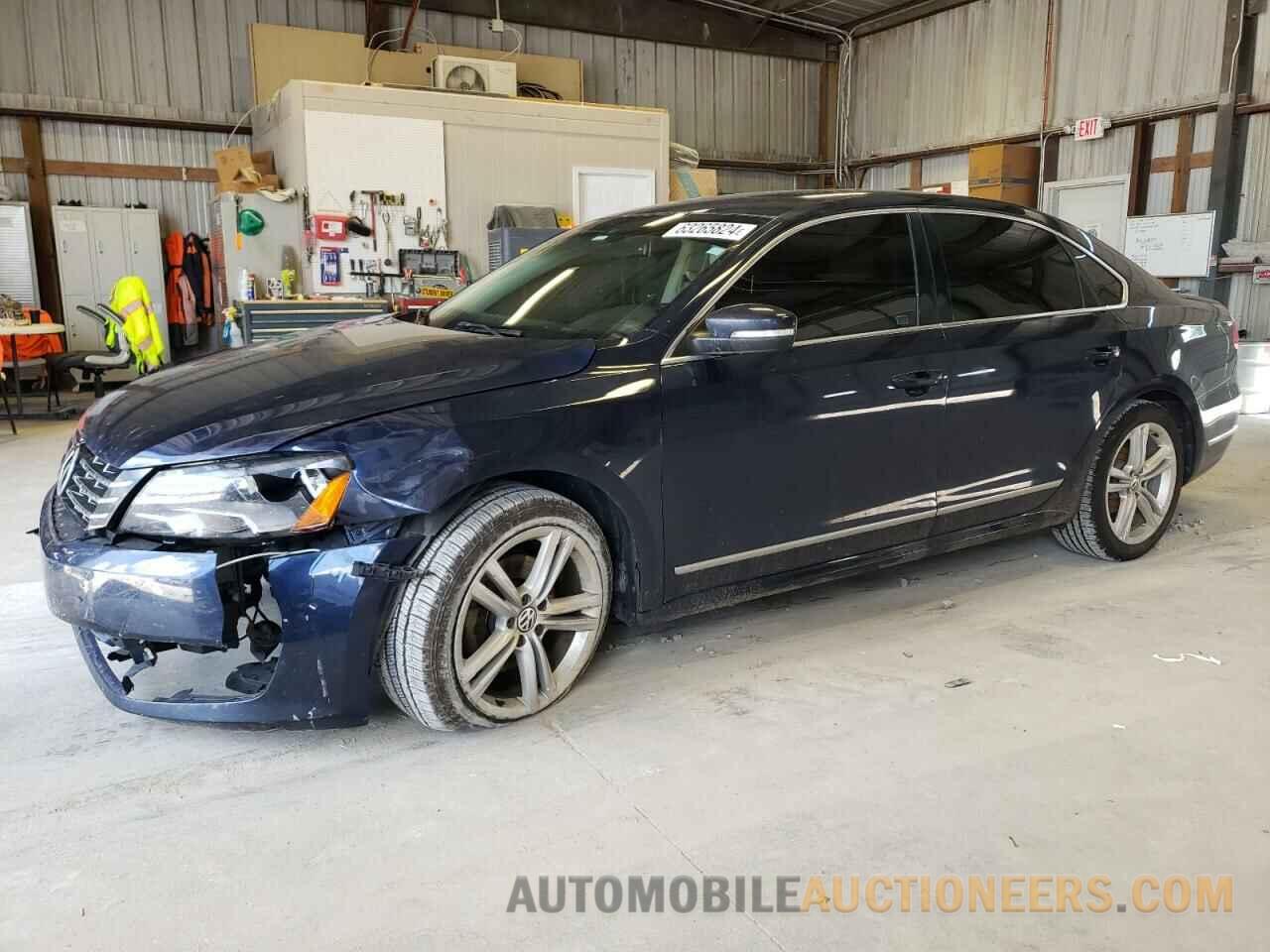 1VWCV7A39FC077972 VOLKSWAGEN PASSAT 2015