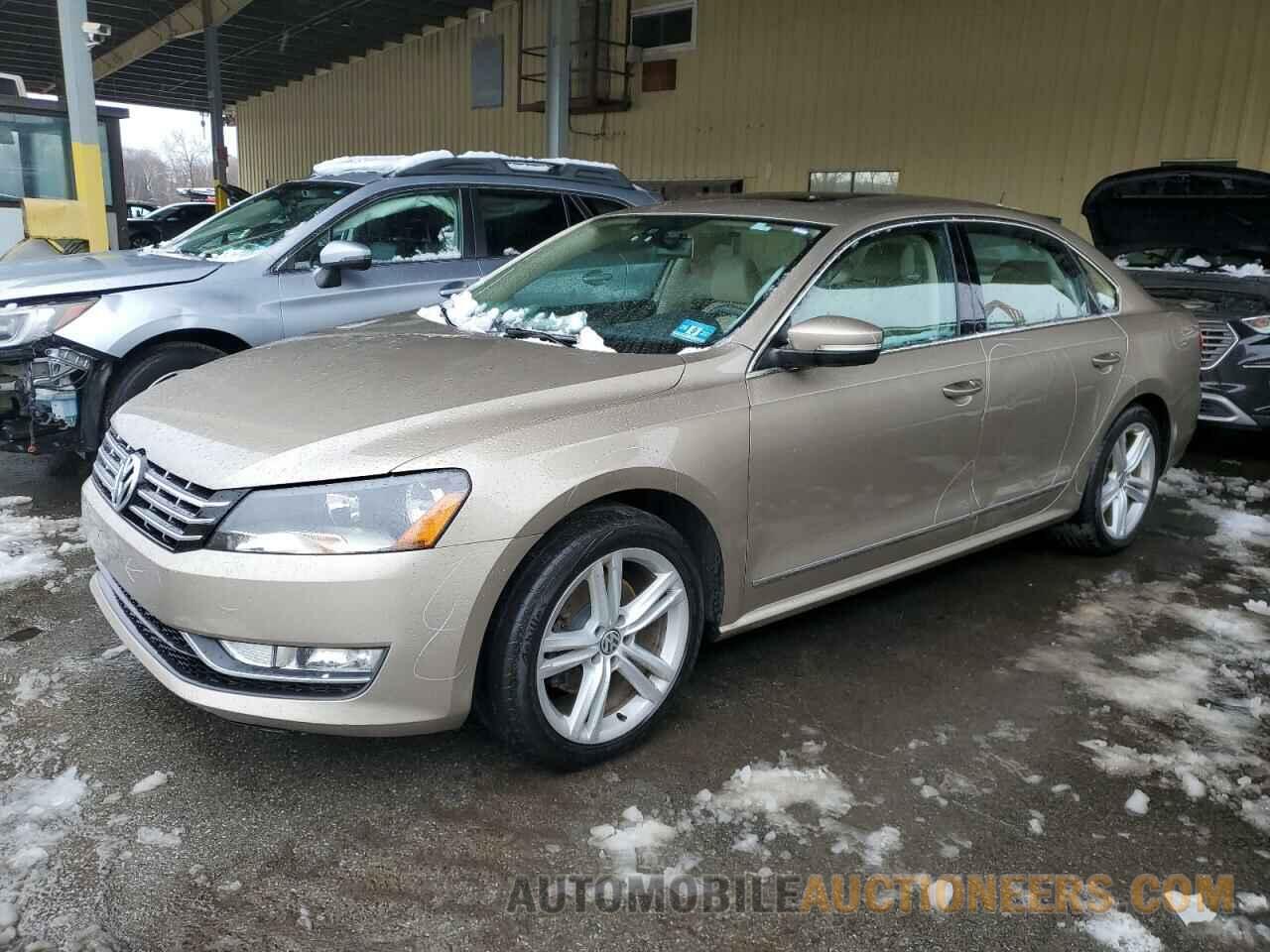 1VWCV7A3XFC011740 VOLKSWAGEN PASSAT 2015