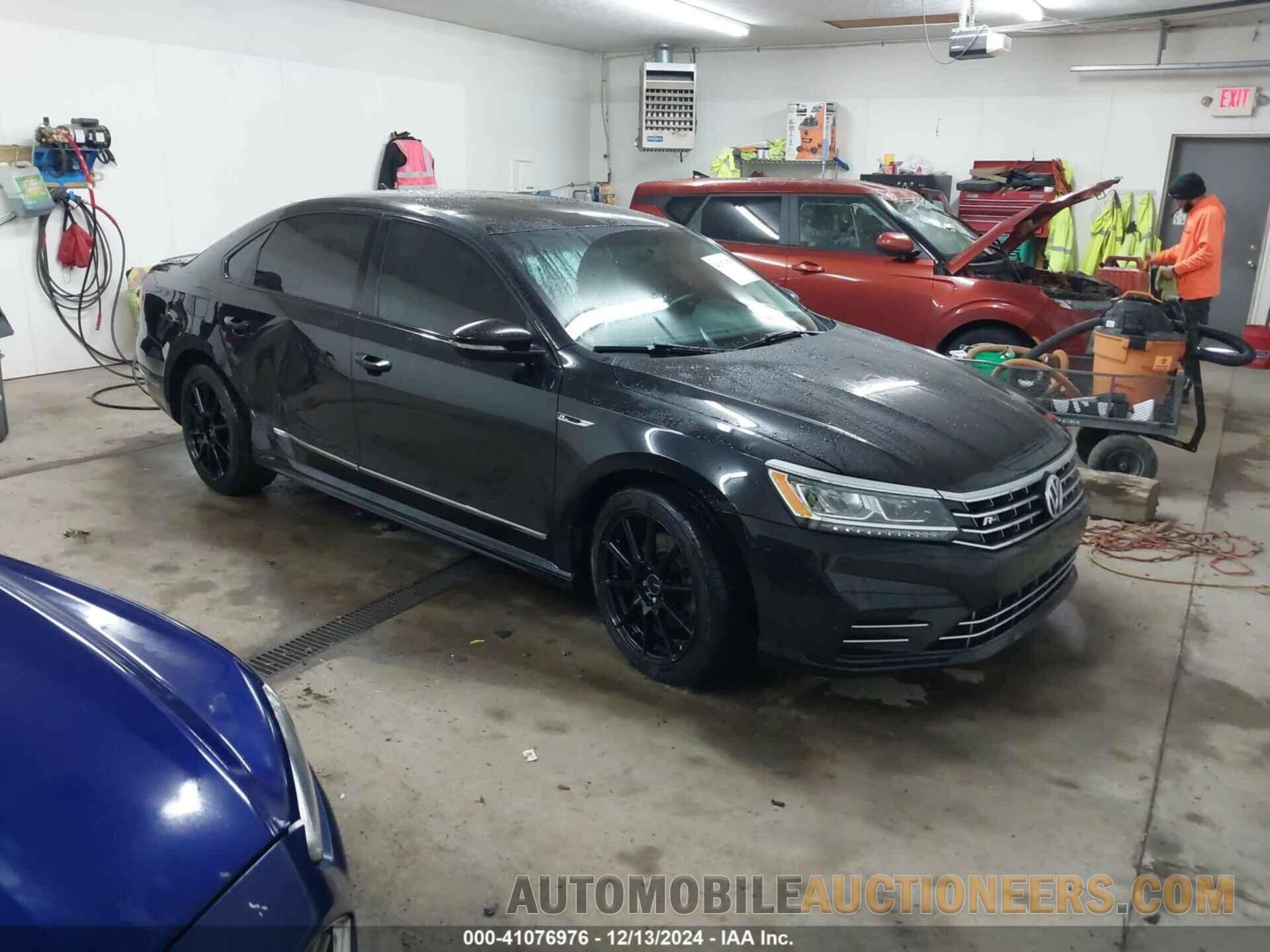 1VWDT7A30HC083897 VOLKSWAGEN PASSAT 2017