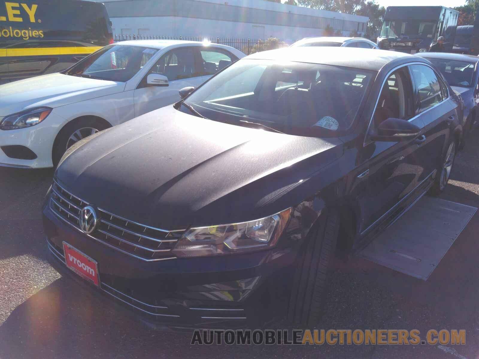 1VWDT7A31HC021926 Volkswagen Passat 2017