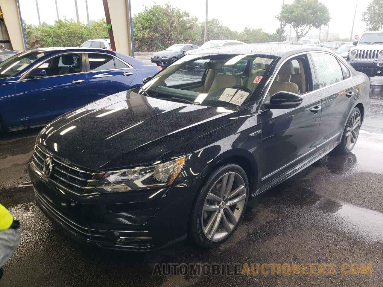 1VWDT7A32HC060671 Volkswagen Passat 2017