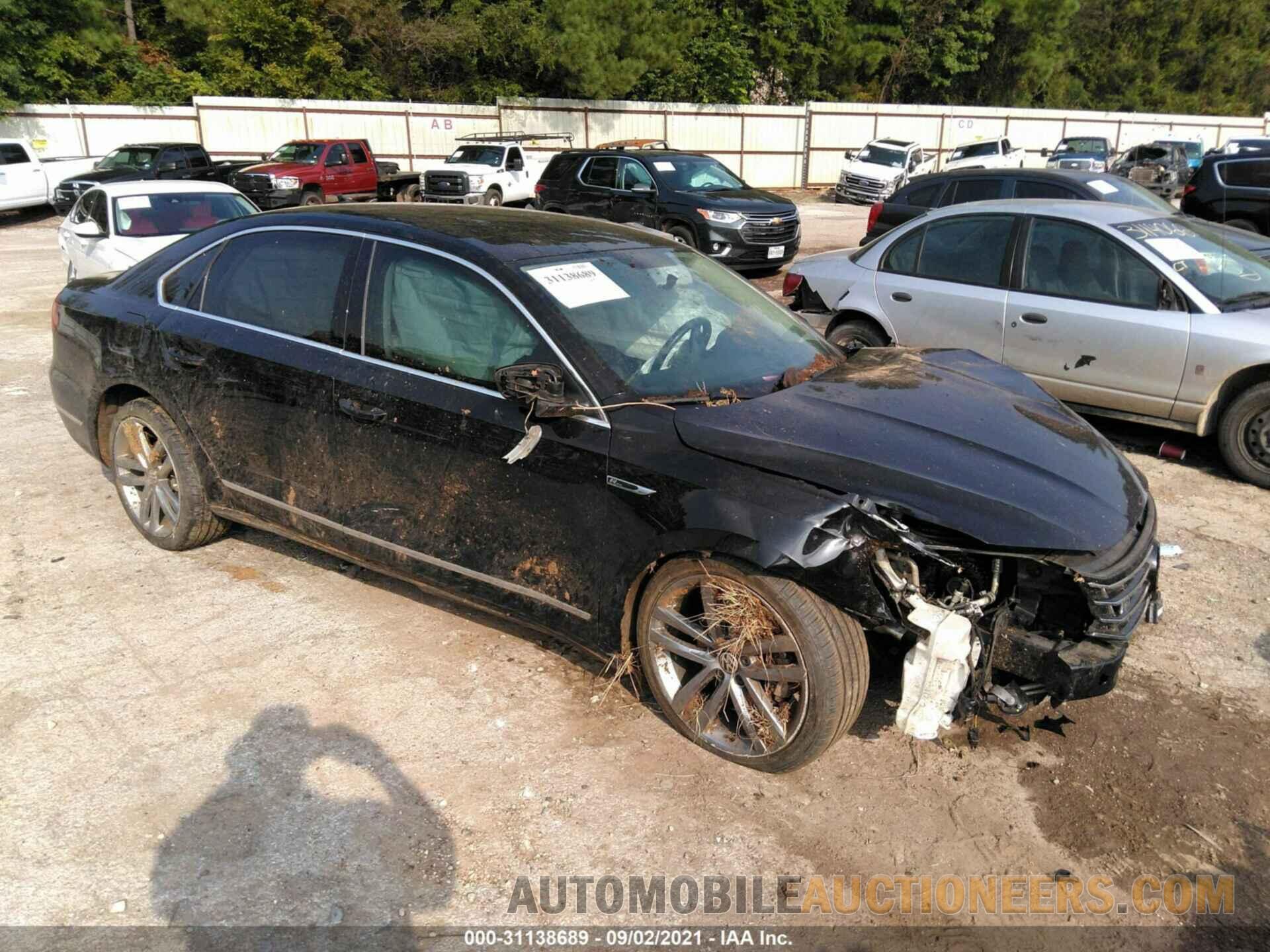 1VWDT7A32HC062033 VOLKSWAGEN PASSAT 2017