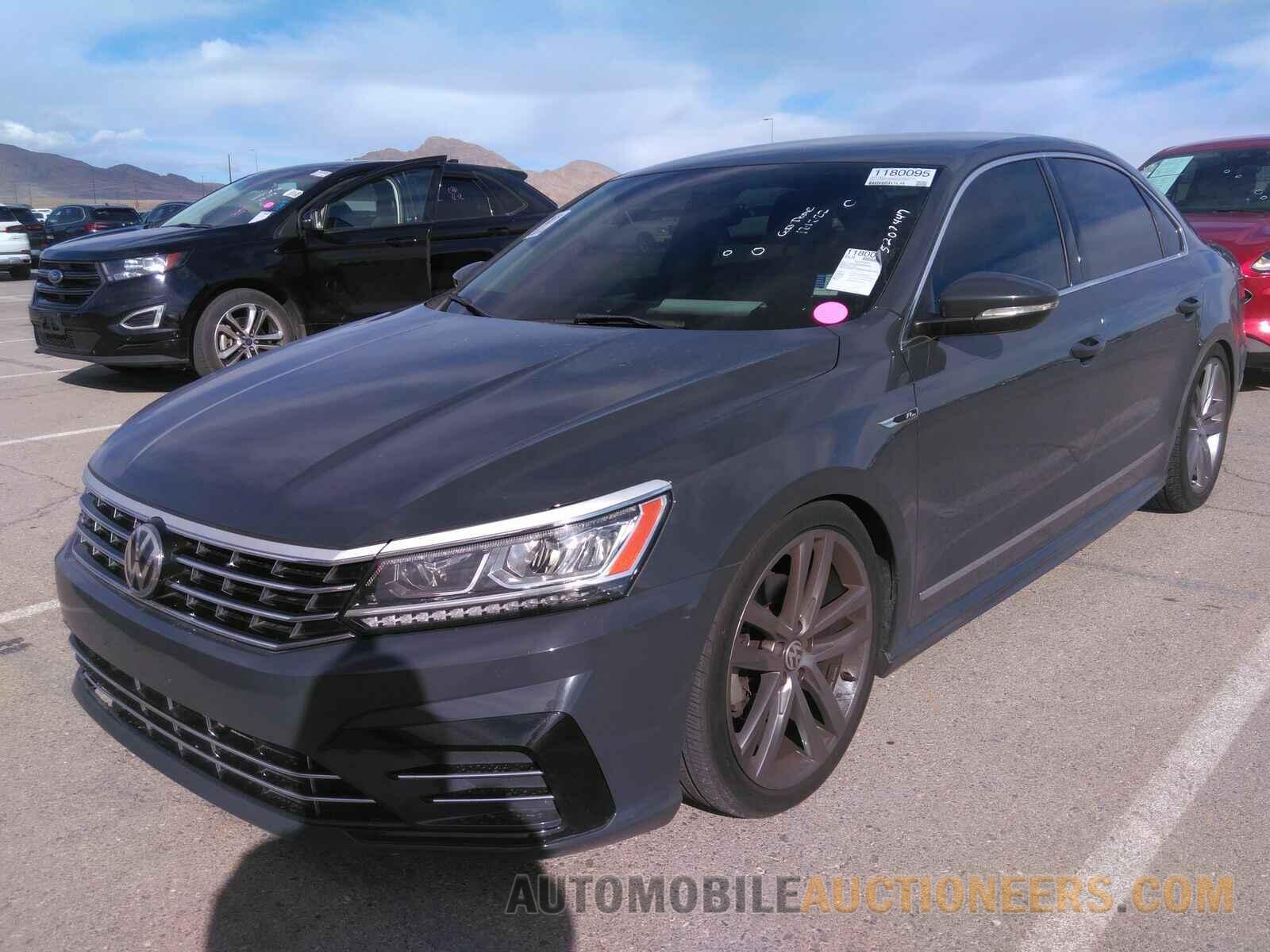 1VWDT7A34HC081540 Volkswagen Passat 2017