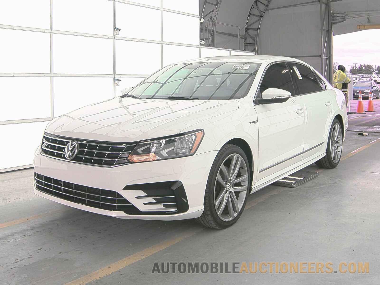 1VWDT7A36HC018505 Volkswagen Passat 2017