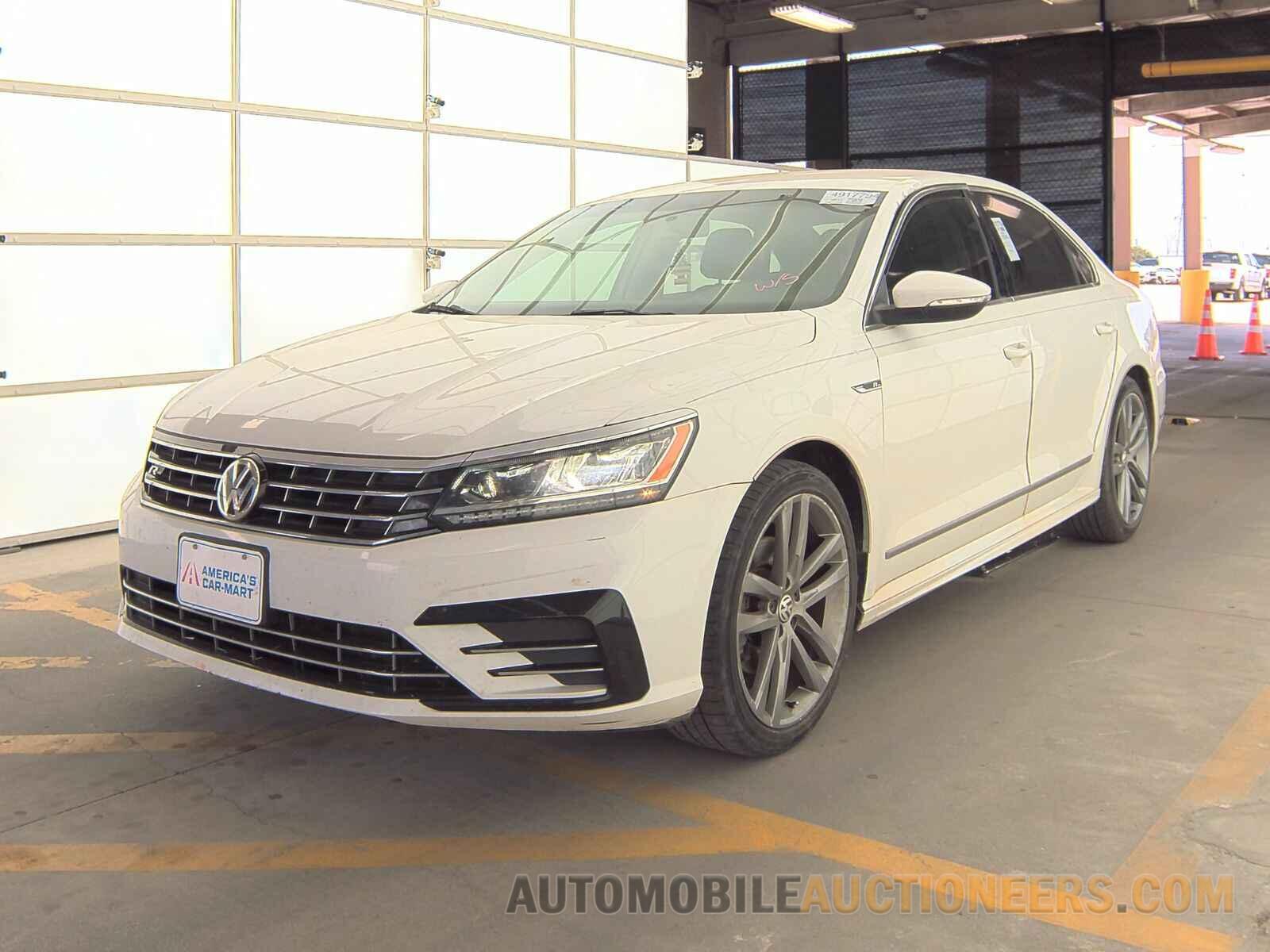 1VWDT7A36HC077912 Volkswagen Passat 2017