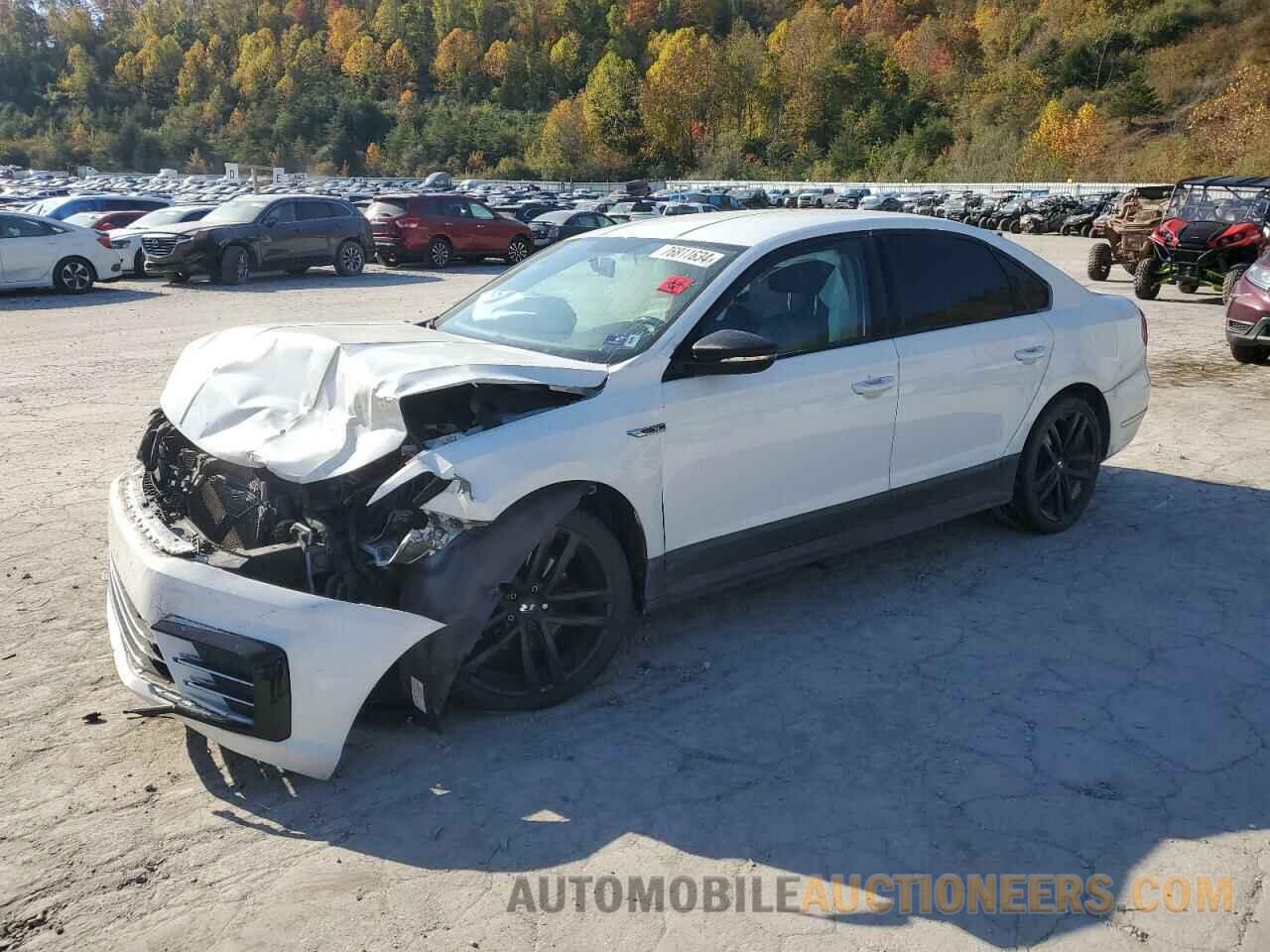 1VWDT7A3XHC002789 VOLKSWAGEN PASSAT 2017