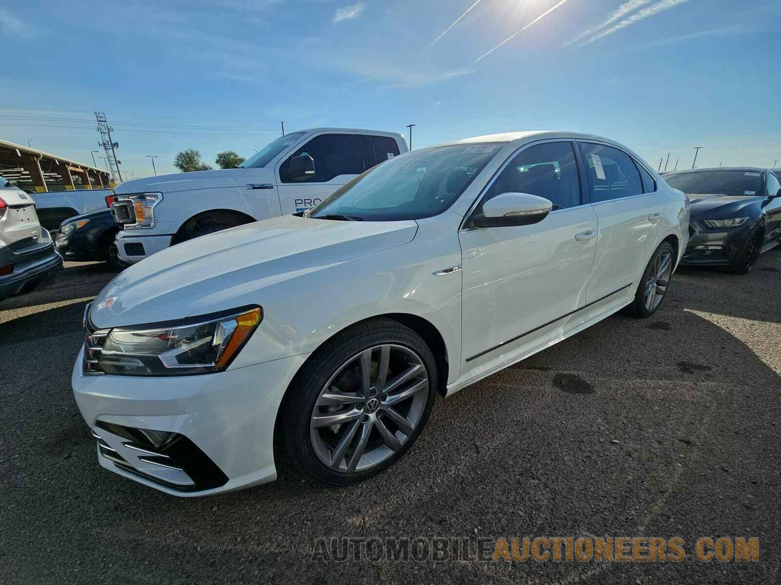 1VWDT7A3XHC038367 Volkswagen Passat 2017