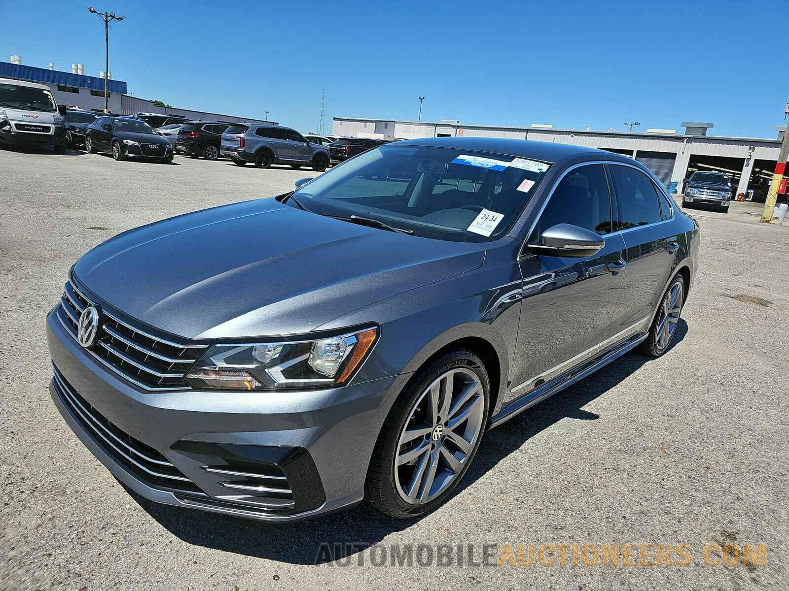 1VWDT7A3XHC071787 Volkswagen Passat 2017