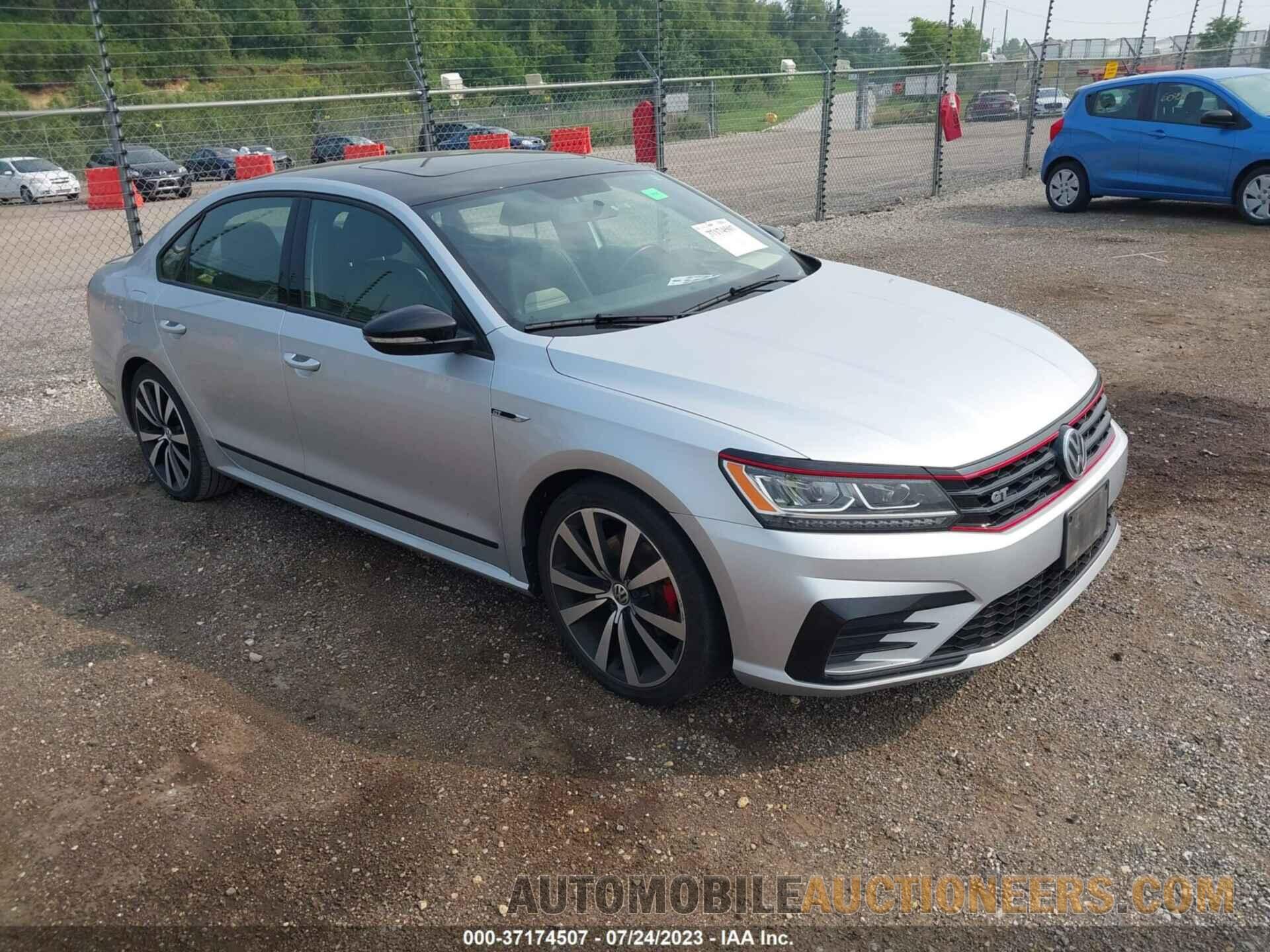 1VWJM7A34JC051413 VOLKSWAGEN PASSAT 2018