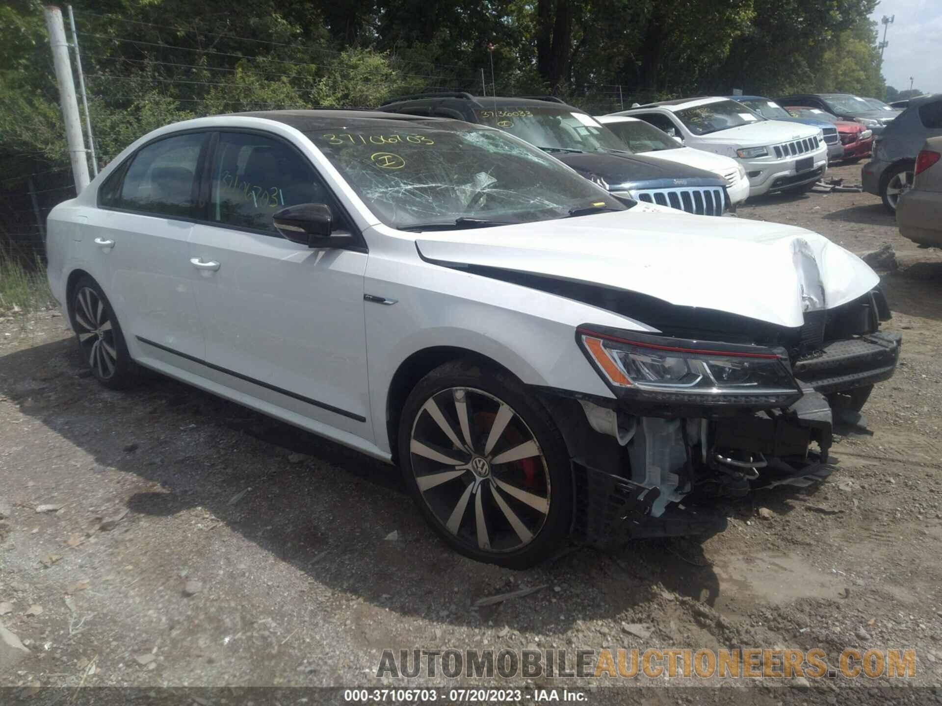 1VWJM7A37JC035061 VOLKSWAGEN PASSAT 2018