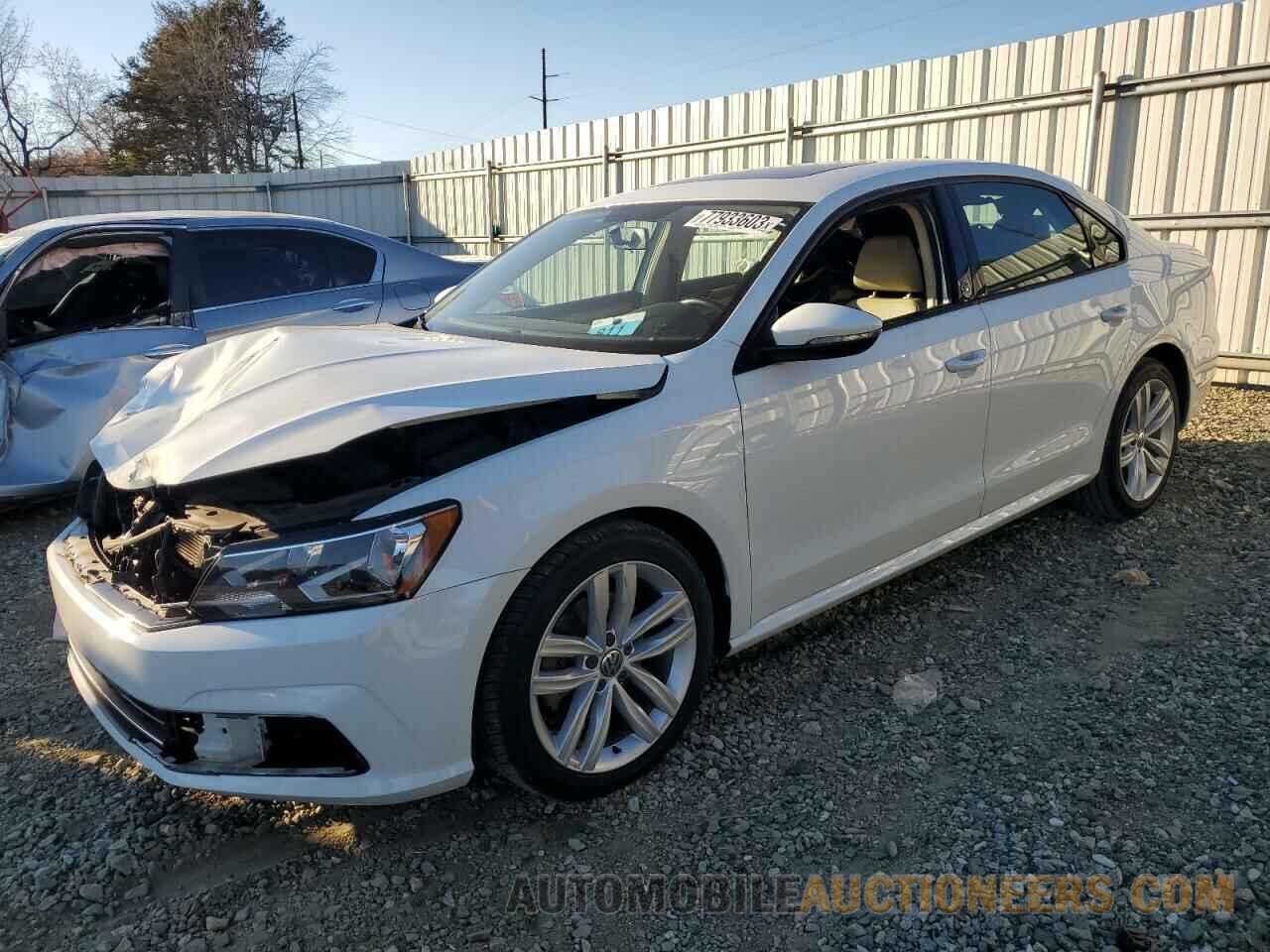 1VWLA7A32KC000379 VOLKSWAGEN PASSAT 2019