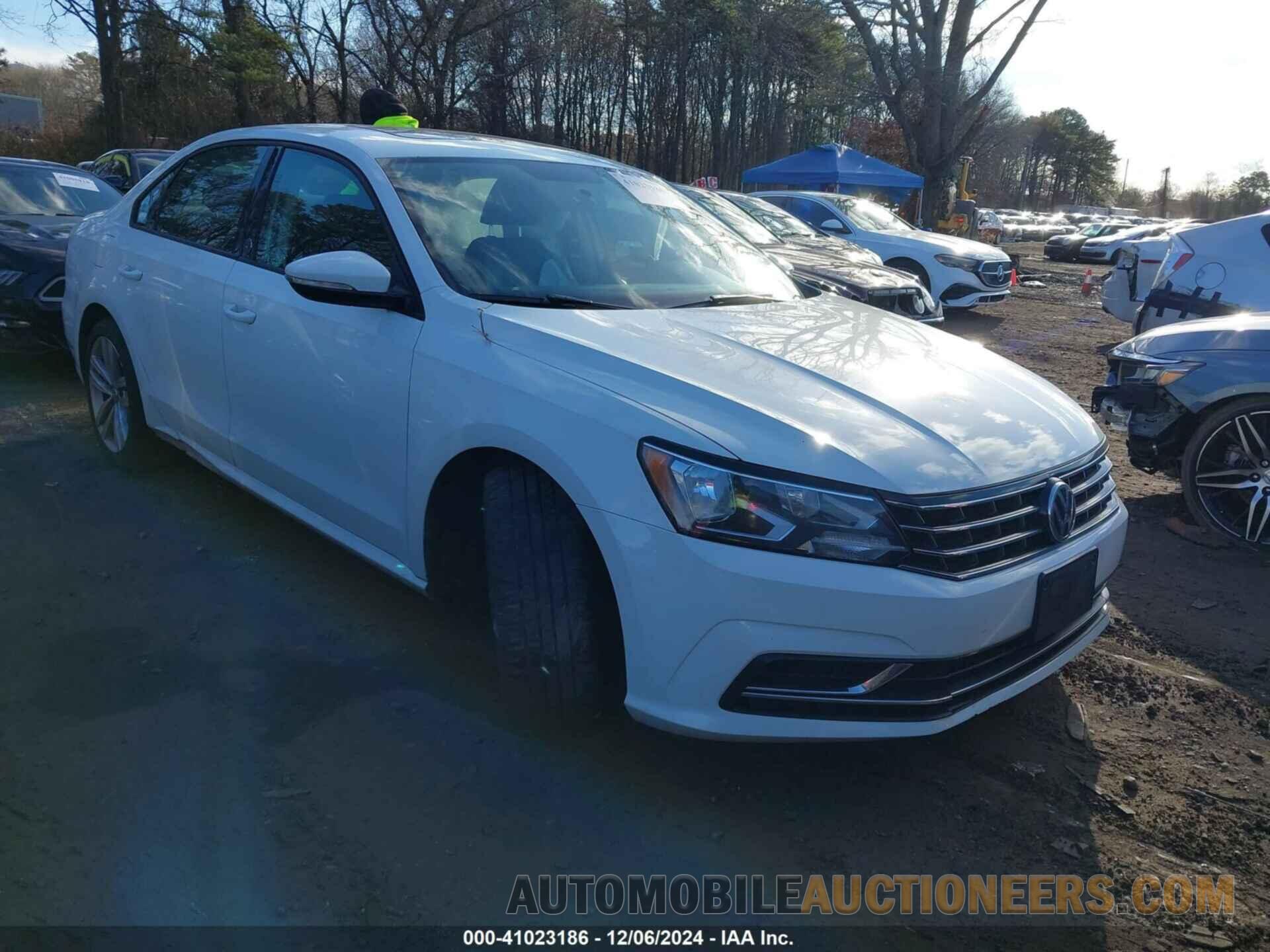 1VWLA7A32KC000480 VOLKSWAGEN PASSAT 2019