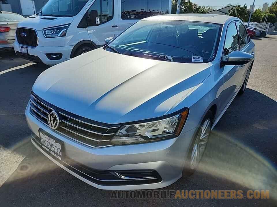 1VWLA7A35KC002854 Volkswagen Passat 2019