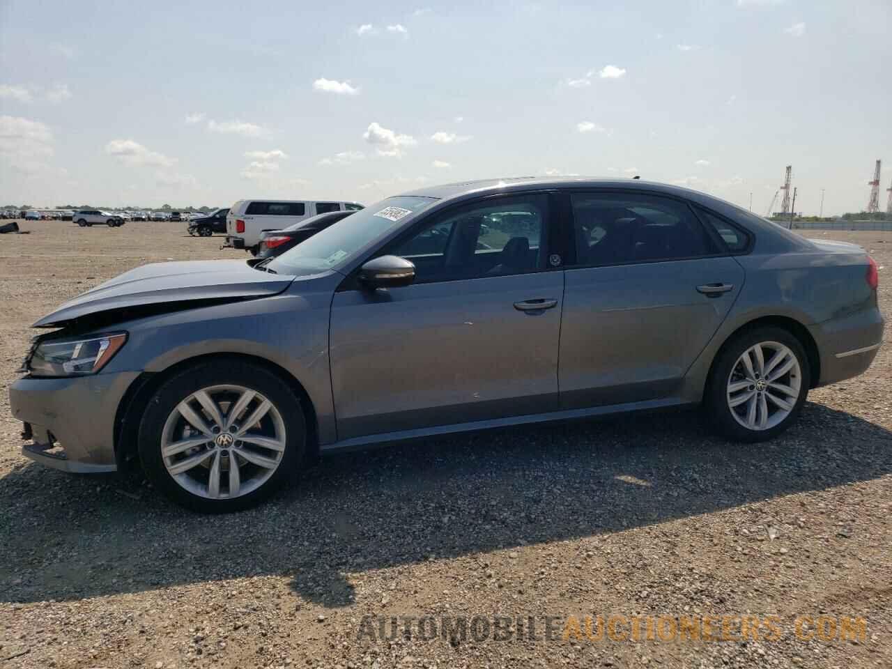 1VWLA7A38KC010351 VOLKSWAGEN PASSAT 2019