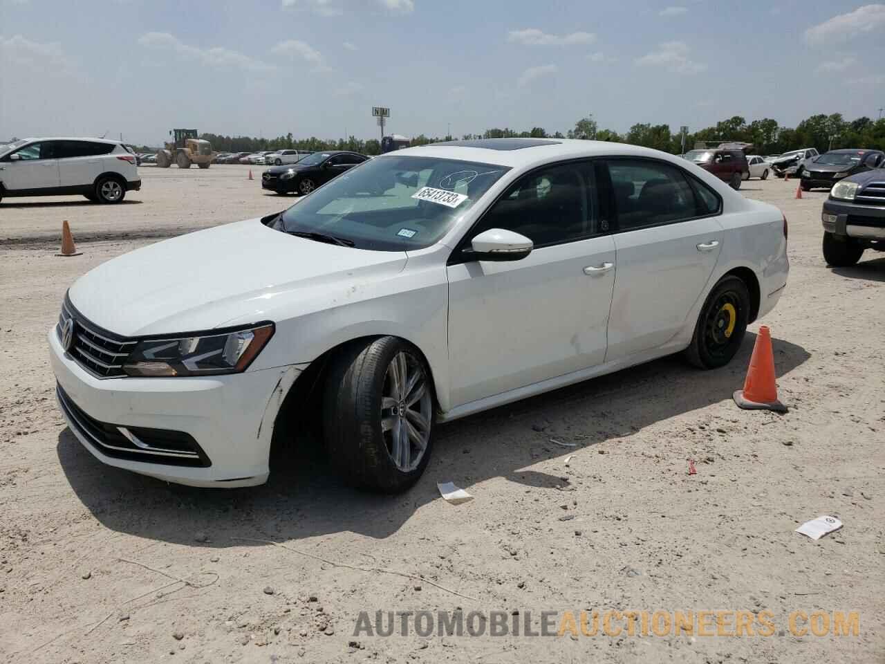 1VWLA7A39KC008981 VOLKSWAGEN PASSAT 2019