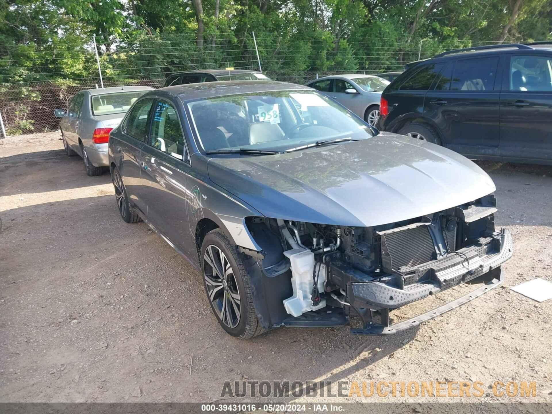 1VWSA7A39MC004976 VOLKSWAGEN PASSAT 2021