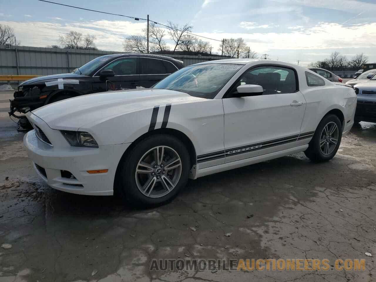 1ZVBP8AM4D5233874 FORD ALL Models 2013