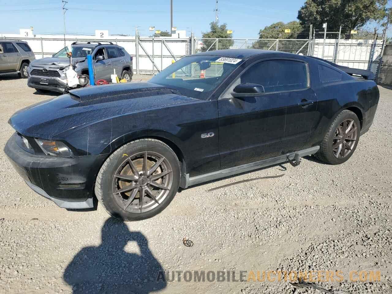 1ZVBP8CF0B5131631 FORD MUSTANG 2011