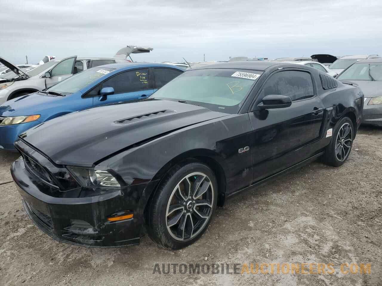 1ZVBP8CF6D5284615 FORD MUSTANG 2013