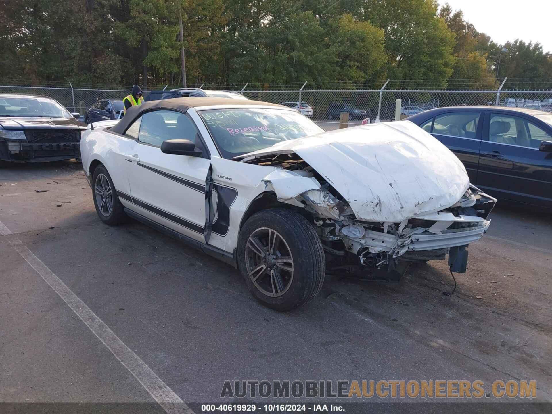 1ZVBP8EM6C5242441 FORD MUSTANG 2012