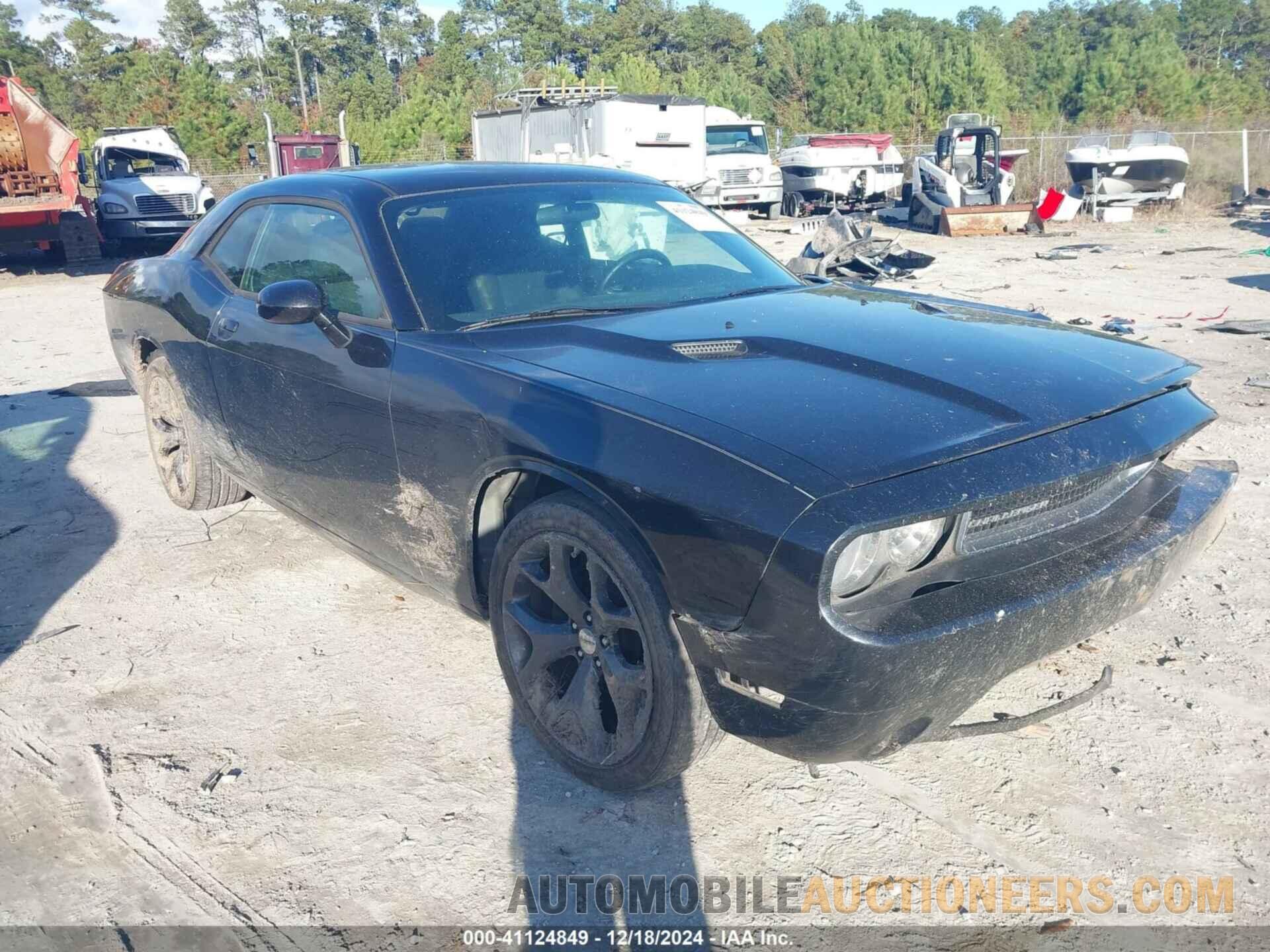 2B3CJ4DG5BH525600 DODGE CHALLENGER 2011