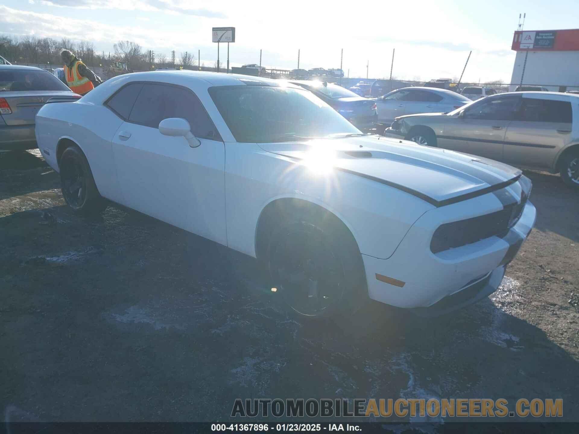 2B3CJ4DG7BH602886 DODGE CHALLENGER 2011