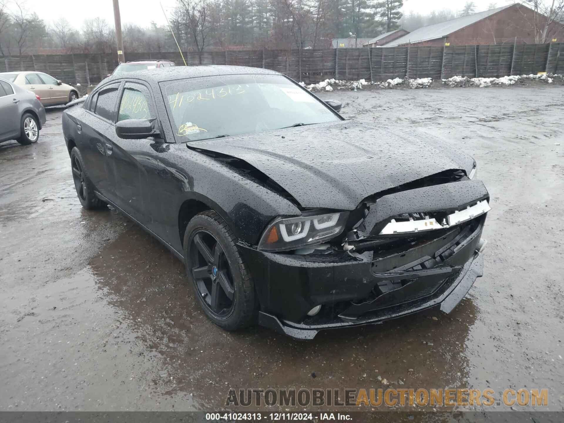 2B3CM5CT5BH611095 DODGE CHARGER 2011