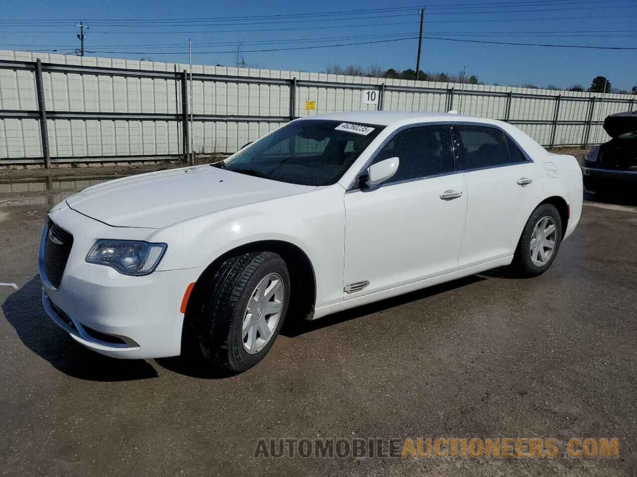 2C3CCAAG0FH867736 CHRYSLER 300 2015